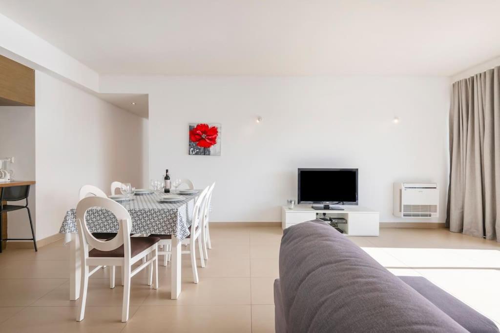 Cavalo Preto Premium Stays Quarteira Esterno foto