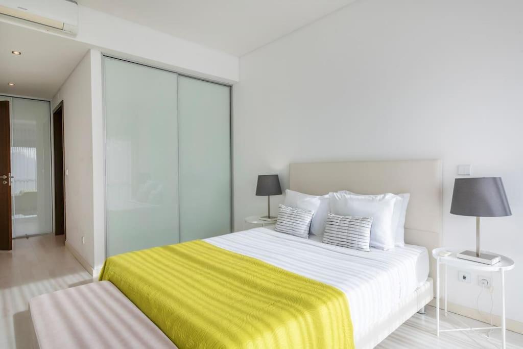 Cavalo Preto Premium Stays Quarteira Esterno foto