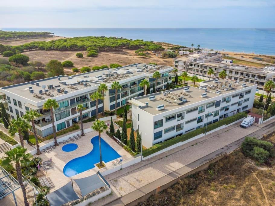 Cavalo Preto Premium Stays Quarteira Esterno foto