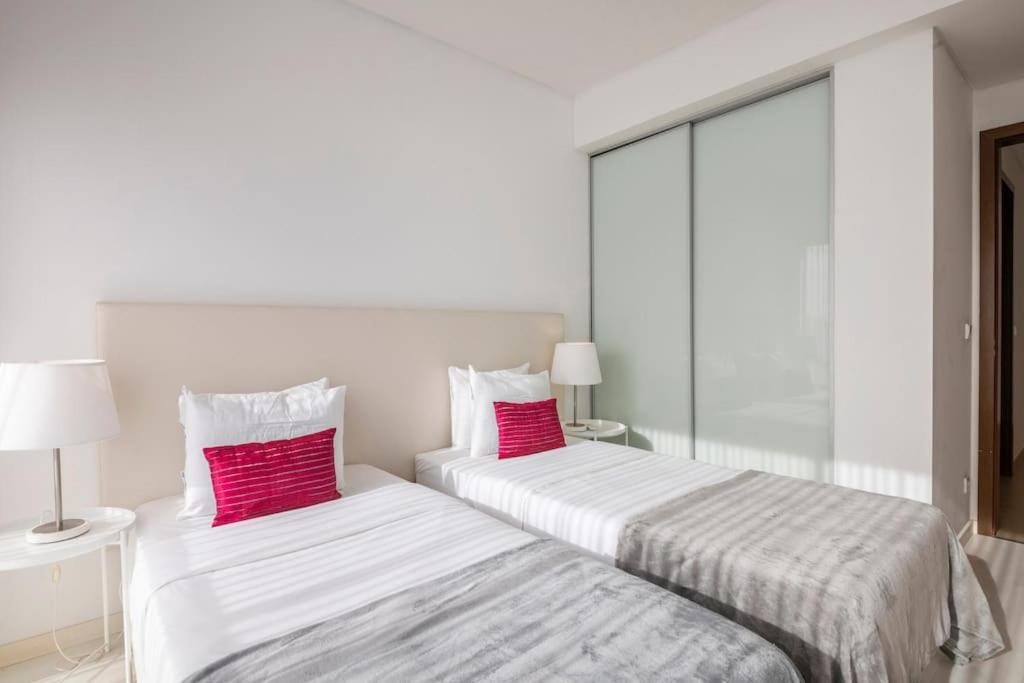 Cavalo Preto Premium Stays Quarteira Esterno foto